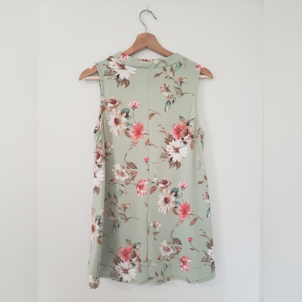 Women's Agnes & Dora Sage Green Tunic Tank - Picture 2 of 5